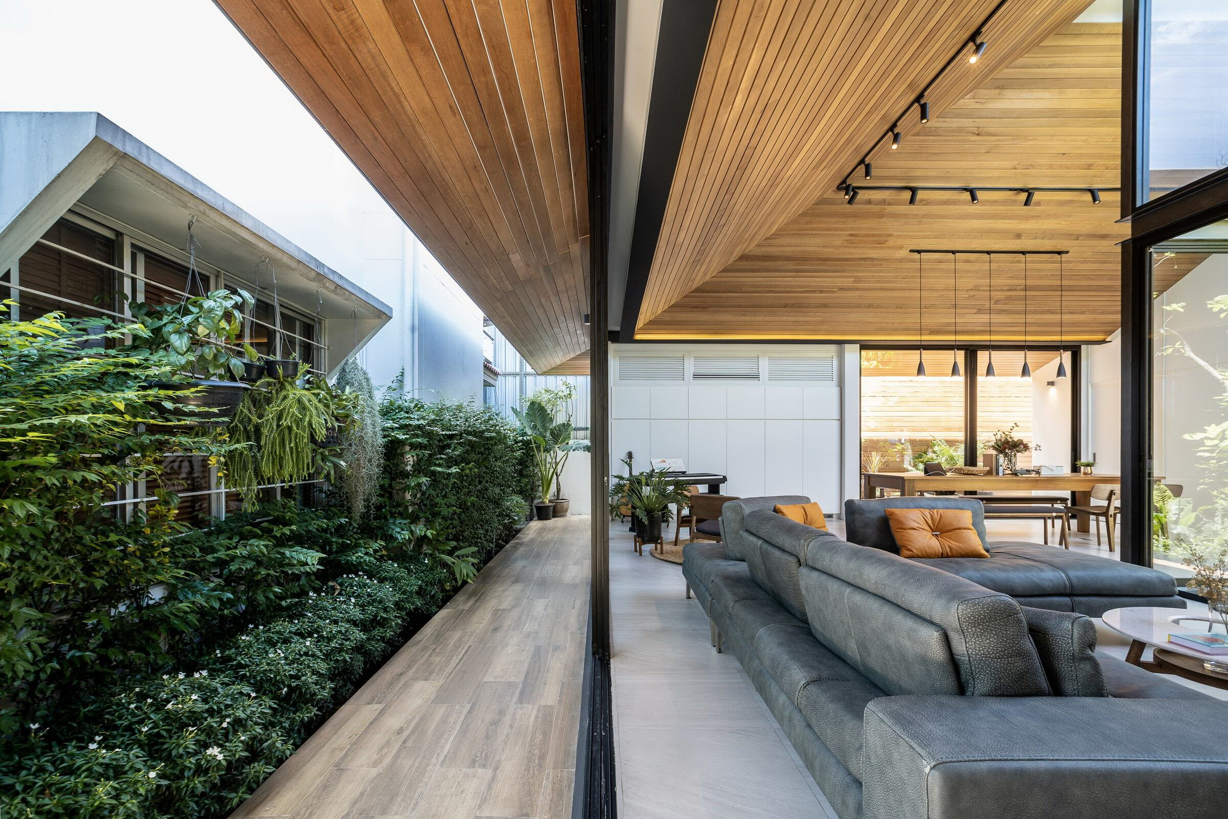 The Roof House by Looklen Architects