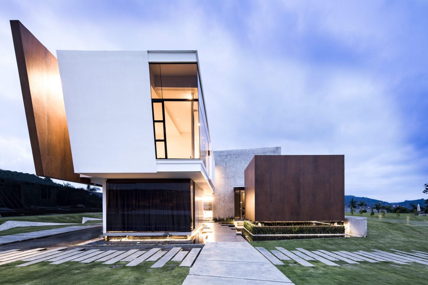 PMX-01 House by QBO3 Arquitectos