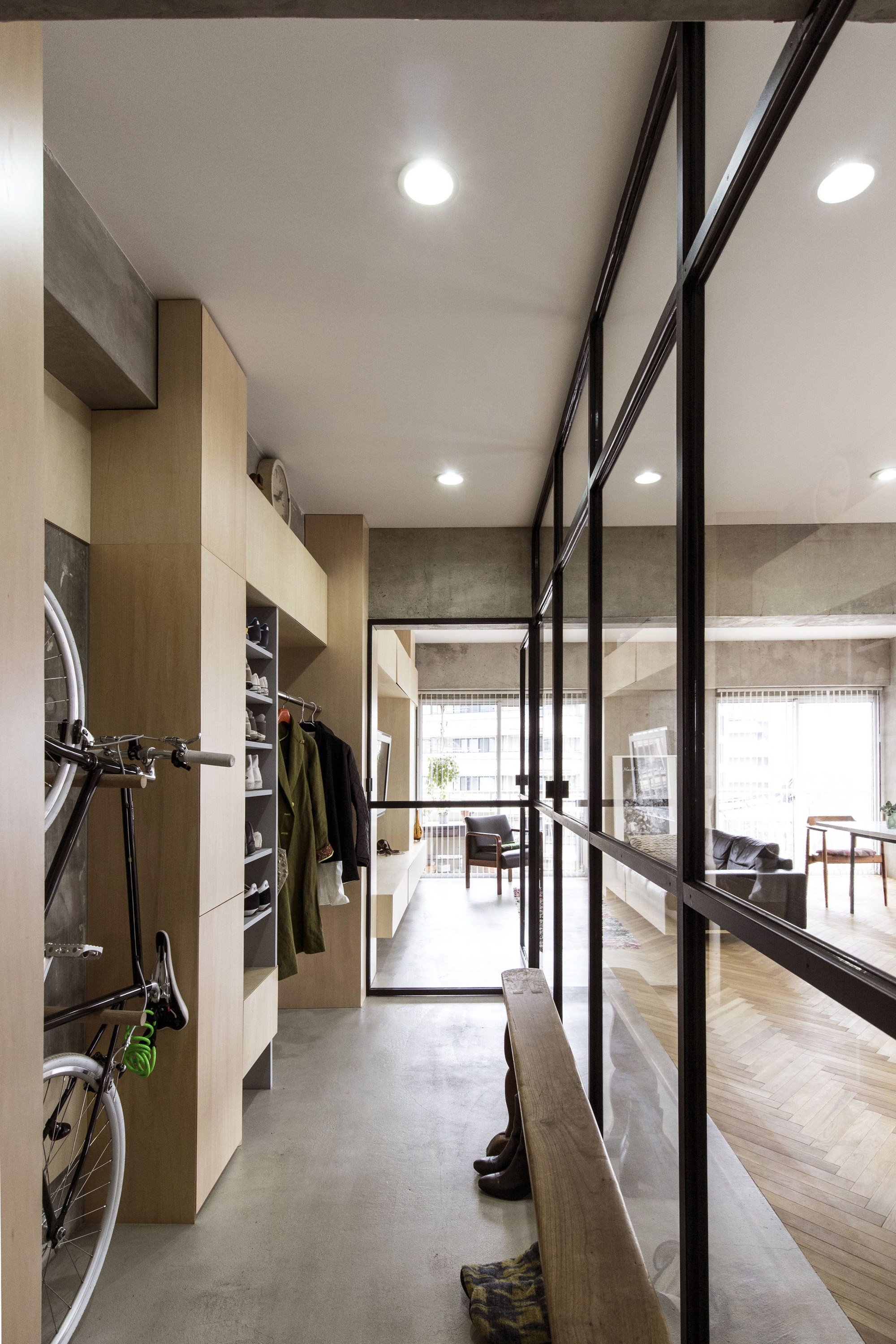 Syncopated, Revolving Door Condo by Tomokazu Hayakawa Architects