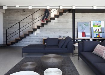 Y Duplex Penthouse by Pitsou Kedem Architects
