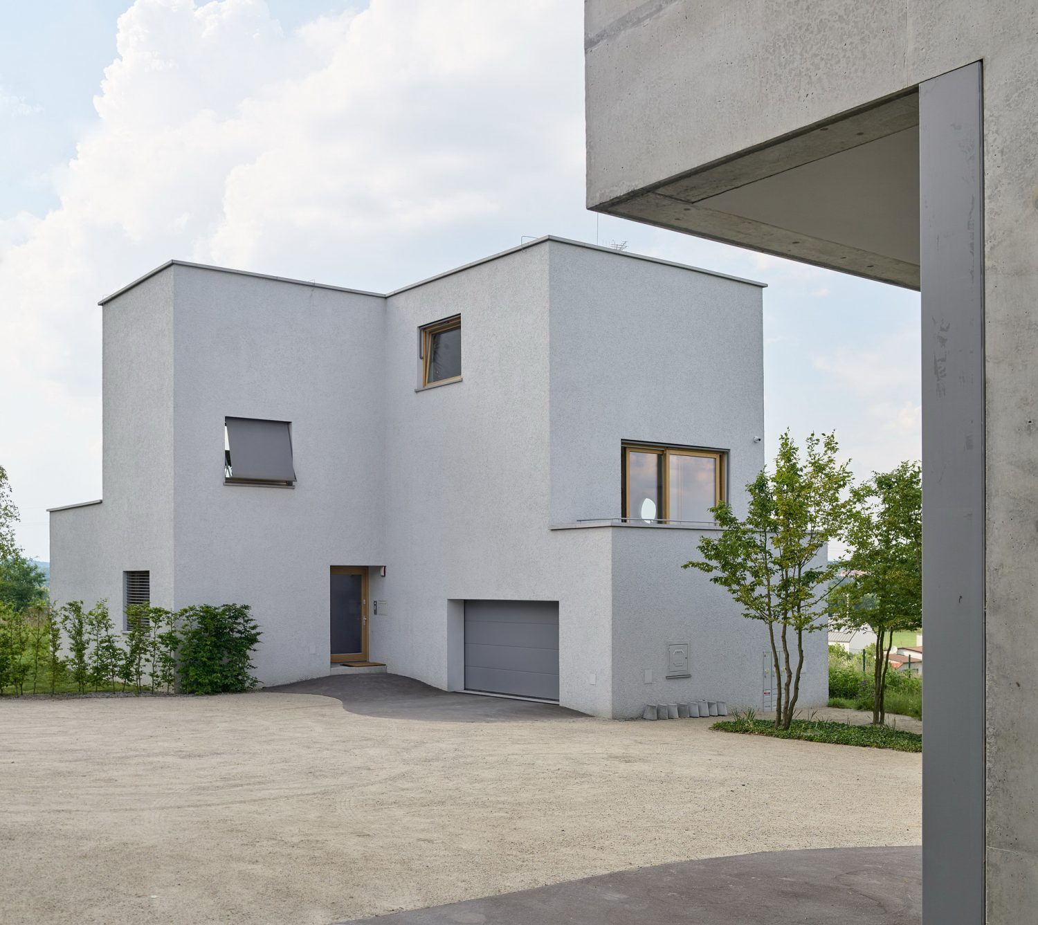 Artists’ Home and Studio by Piotr Brzoza Architekten