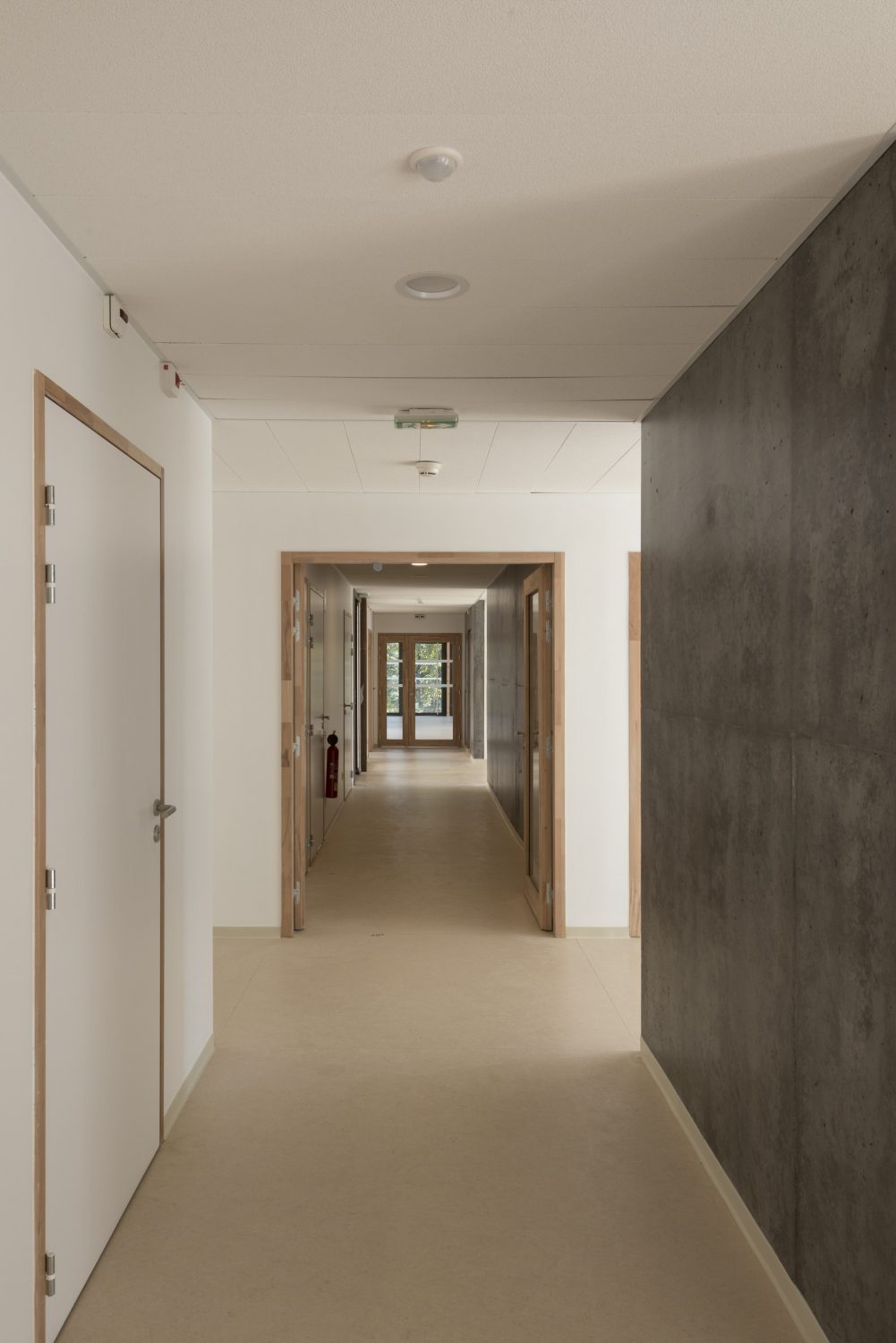 Extension of a Nursing Home by Studiolada