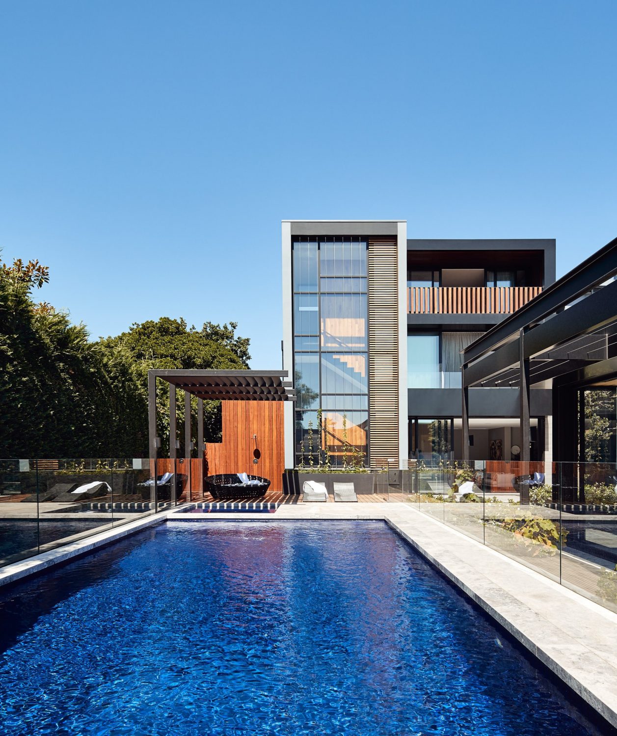 Hawthorn East House | Renovation of a Heritage Home by STAR Architecture