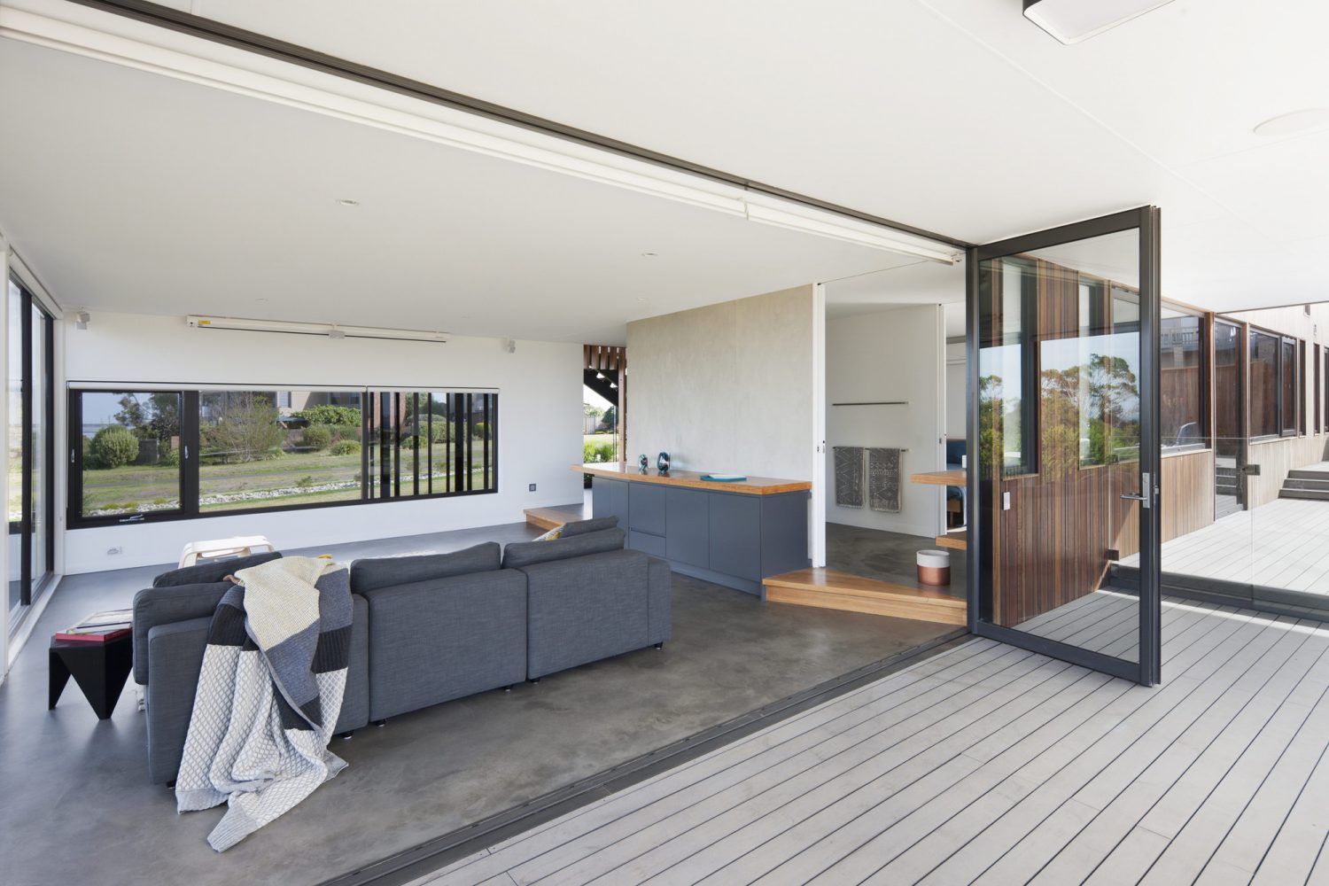 Rhyll House by Jarchitecture