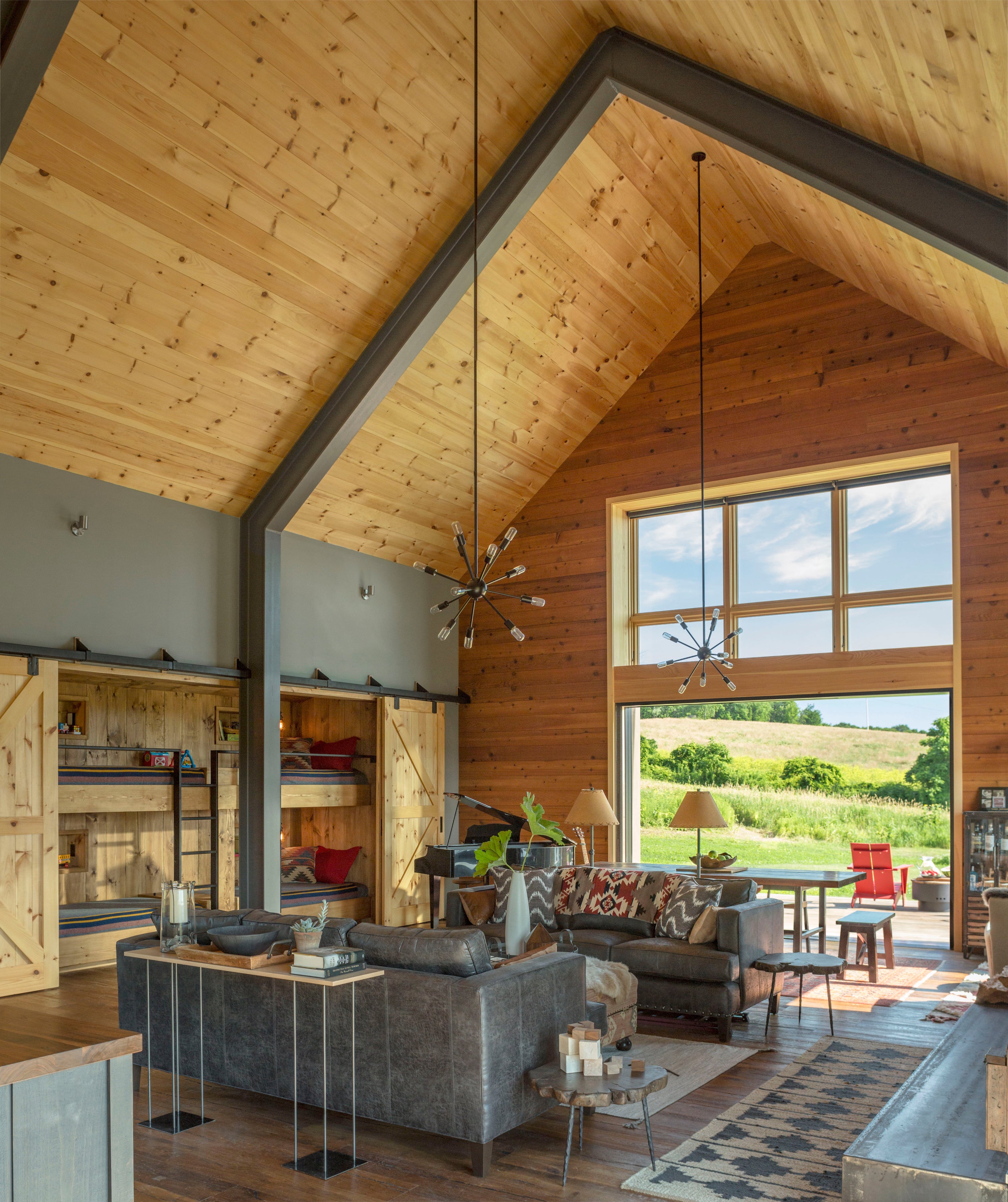 vermont-modern-barn-by-joan-heaton-architects-wowow-home-magazine