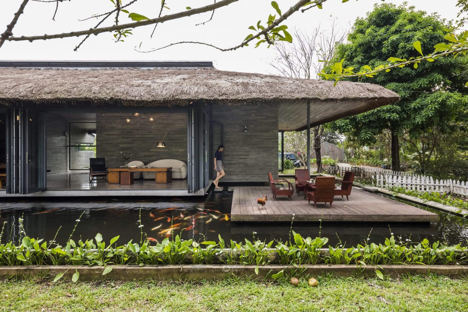 Am House | Garden House with Thatched Roof in Vietnam