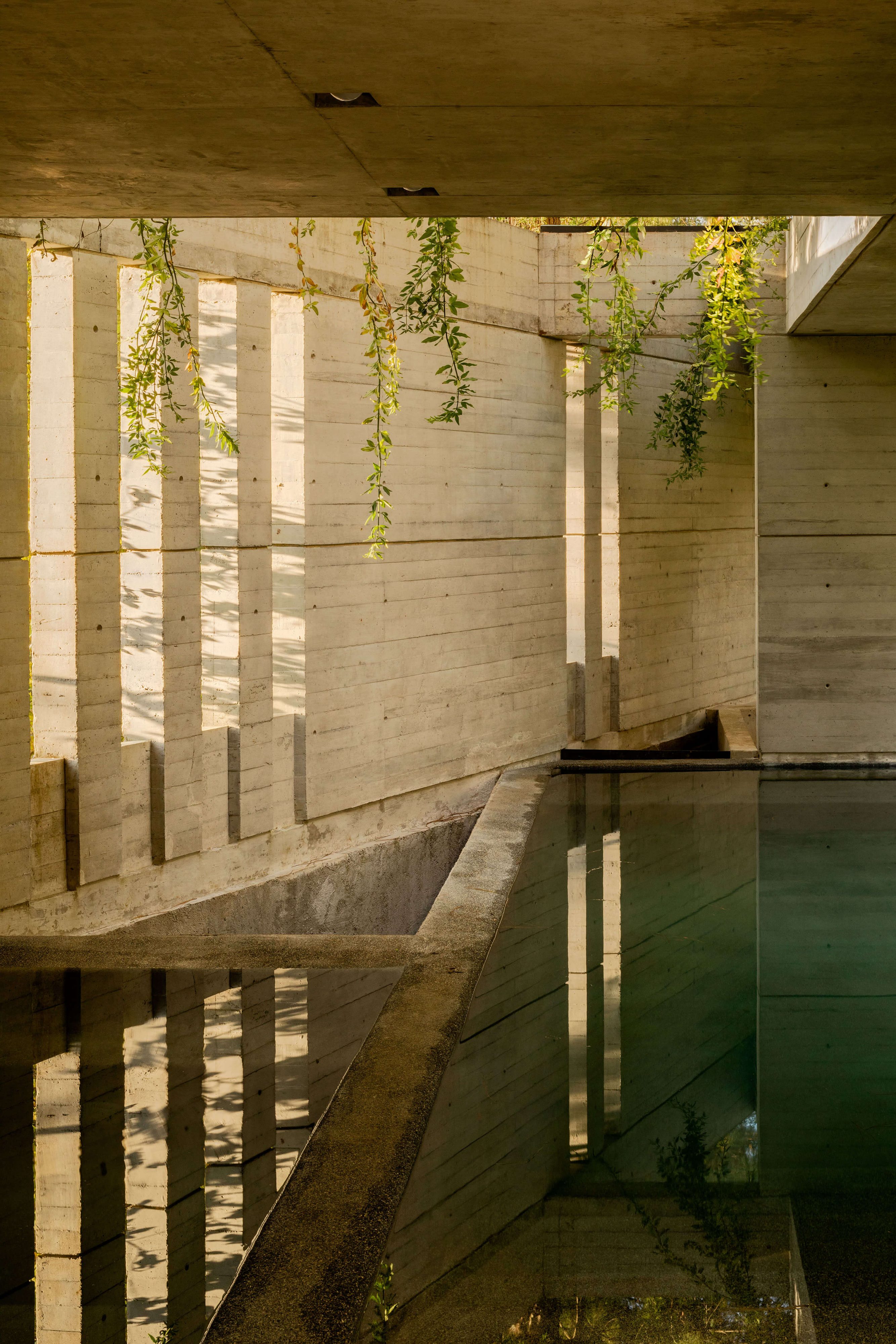 CRA House by Estudio MMX