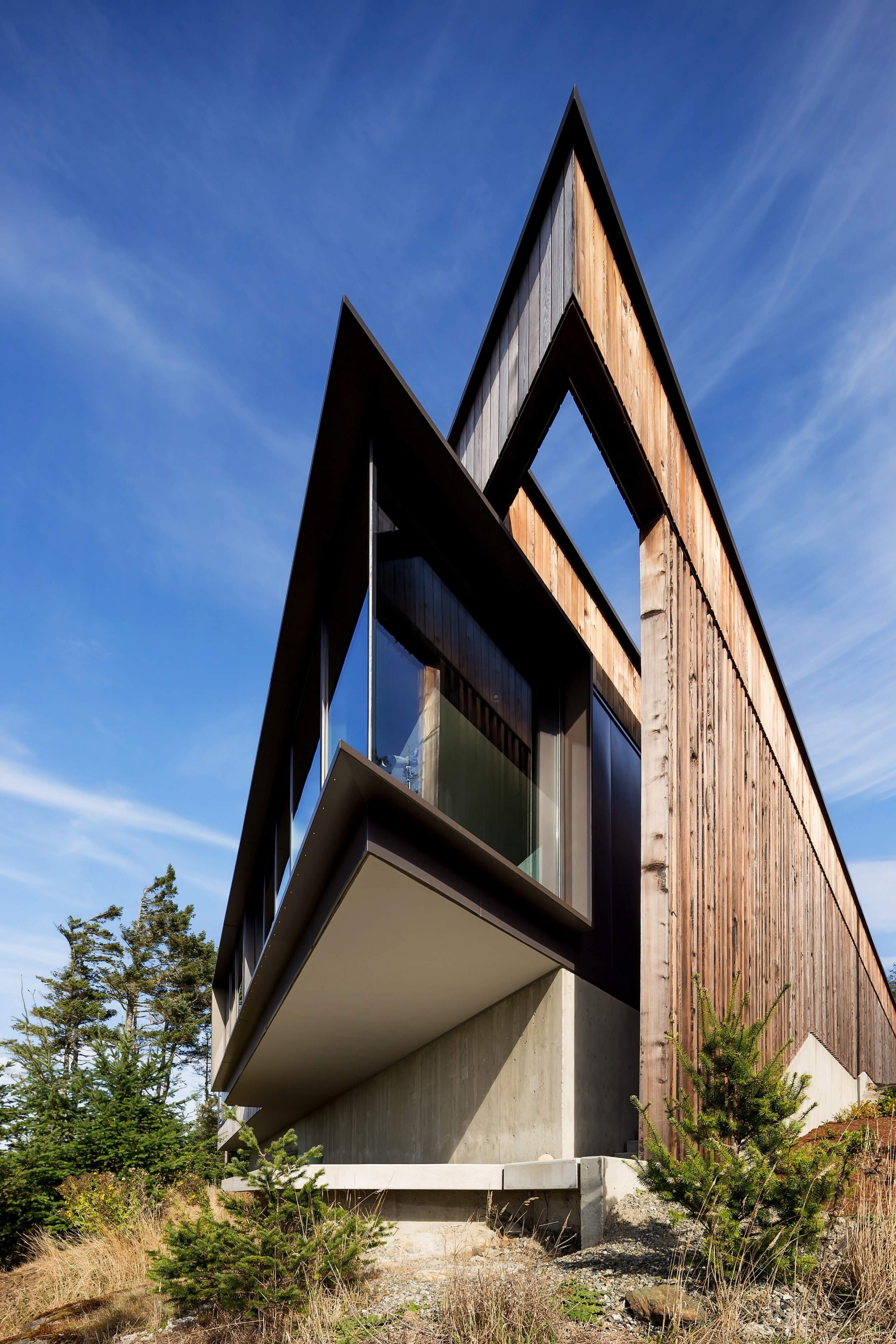 Okada Marshall House by D'Arcy Jones Architects