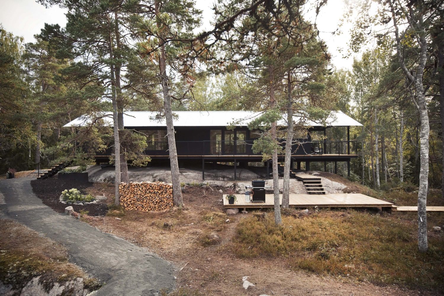 Holiday House Vindö by Max Holst Arkitektkontor