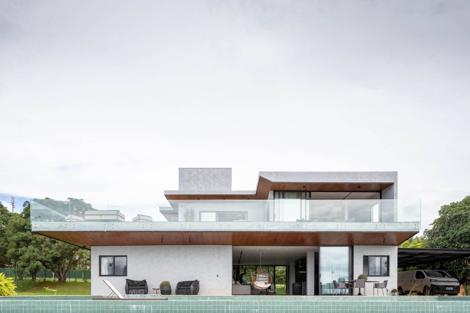 S2 House by Debaixo do Bloco Arquitetura