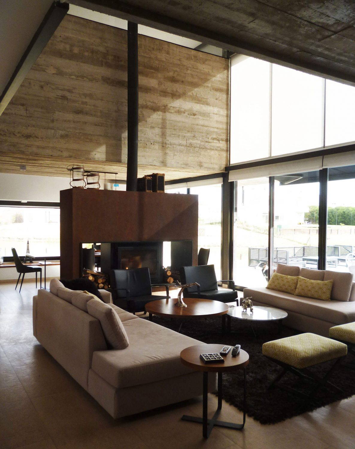 San Benito House by GB Arquitectos