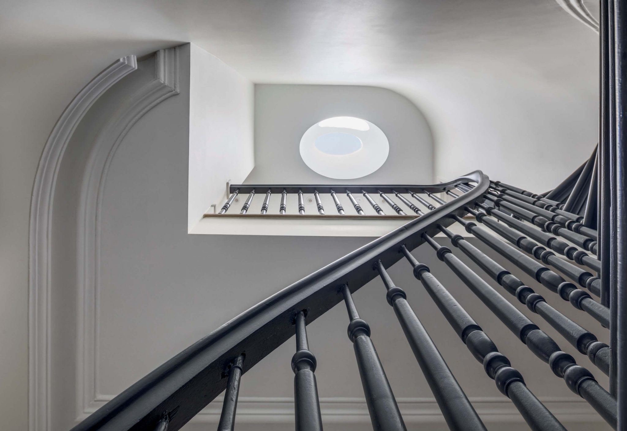 Arch House by Barker Associates Architecture Office | Wowow Home Magazine