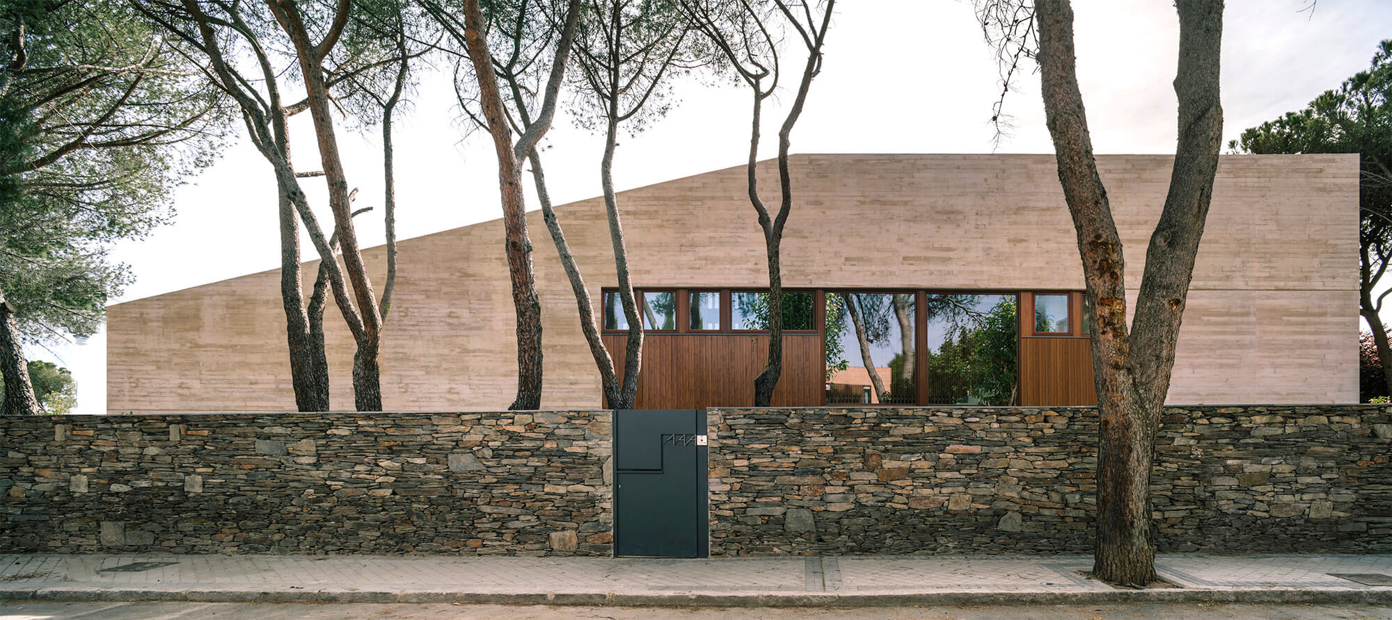 House in Madrid by De Lapuerta Campo arquitectos asociados