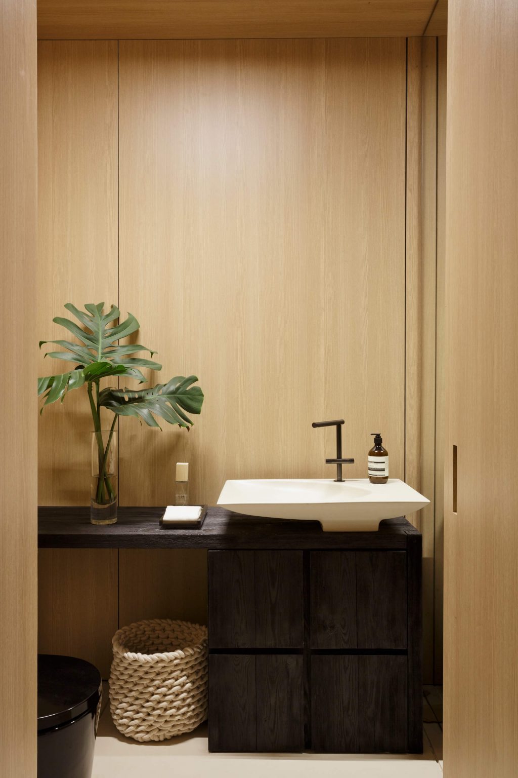 Syshaus by Studio Arthur Casas | Wowow Home Magazine