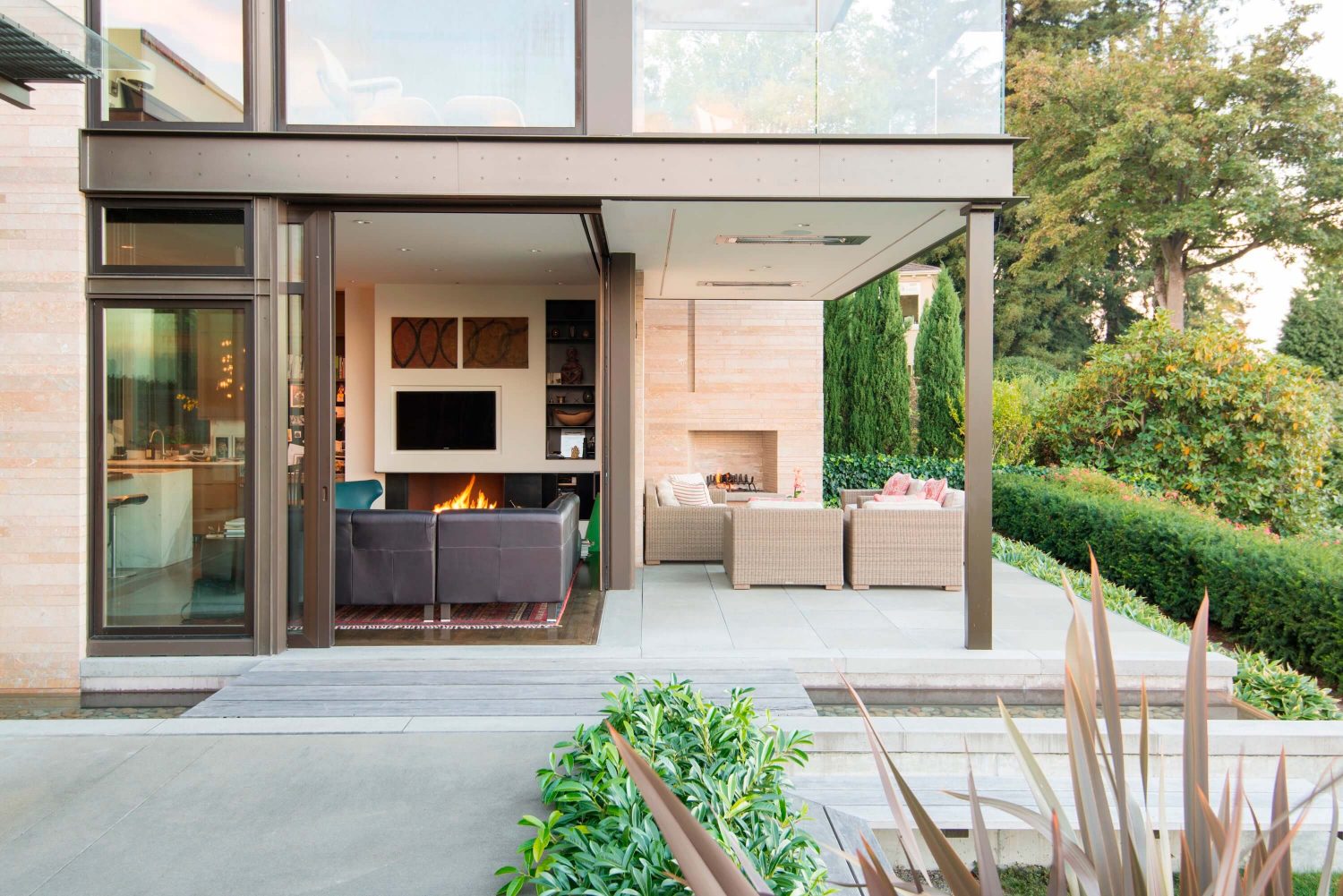 Washington Park Hillside Residence by Stuart Silk Architects
