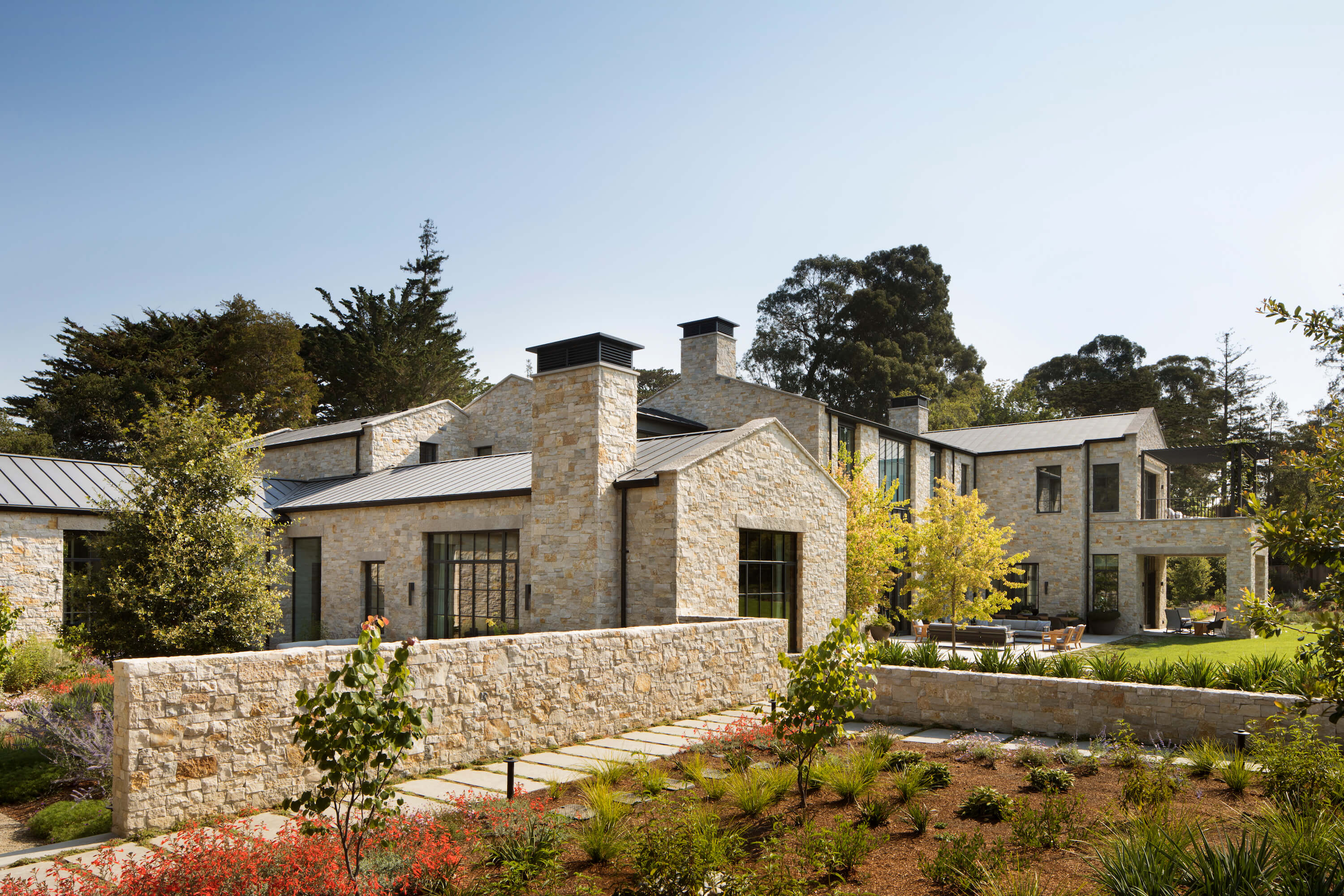 Peninsula Residence by Richard Beard Architects