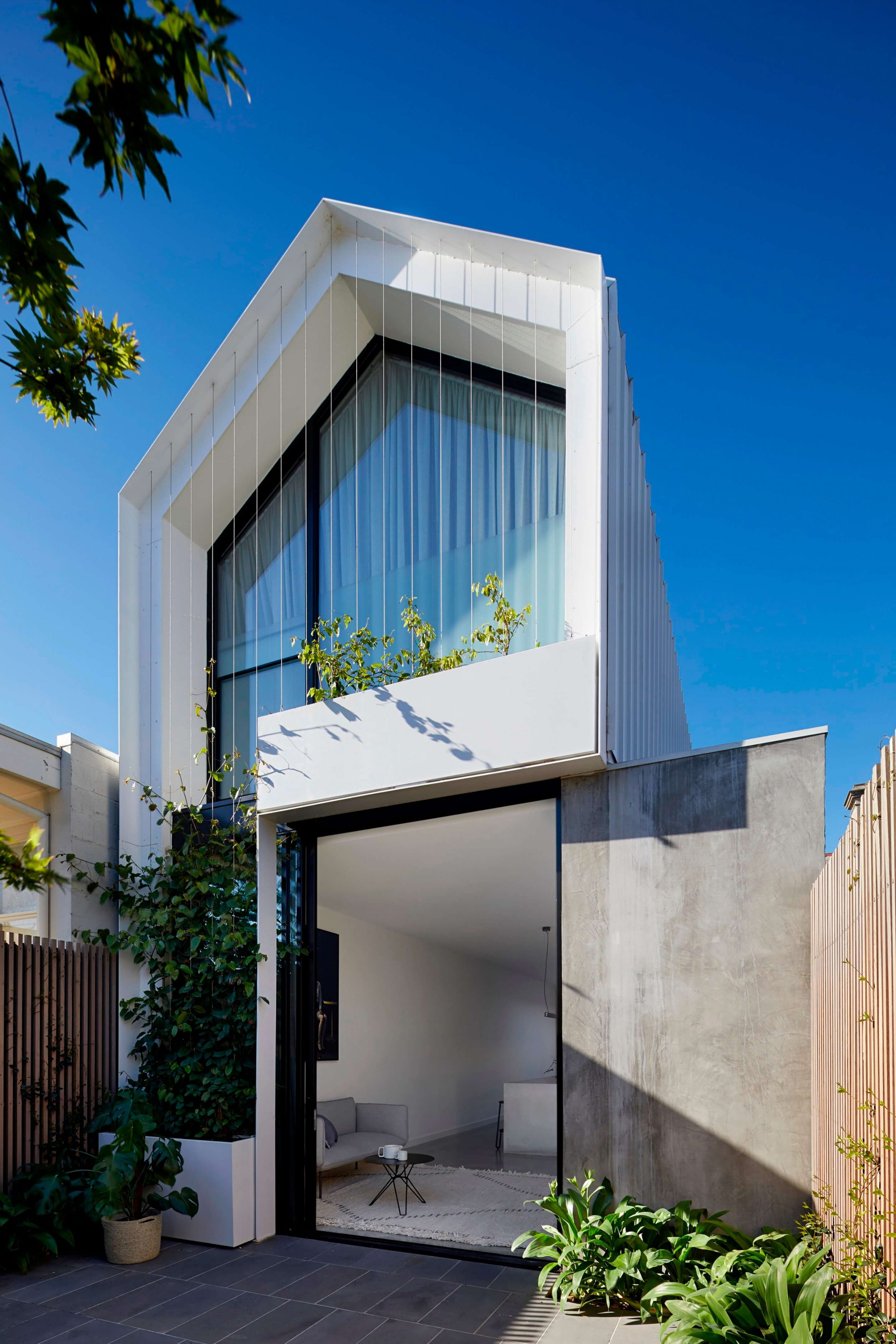 Cable House by Tom Robertson Architects