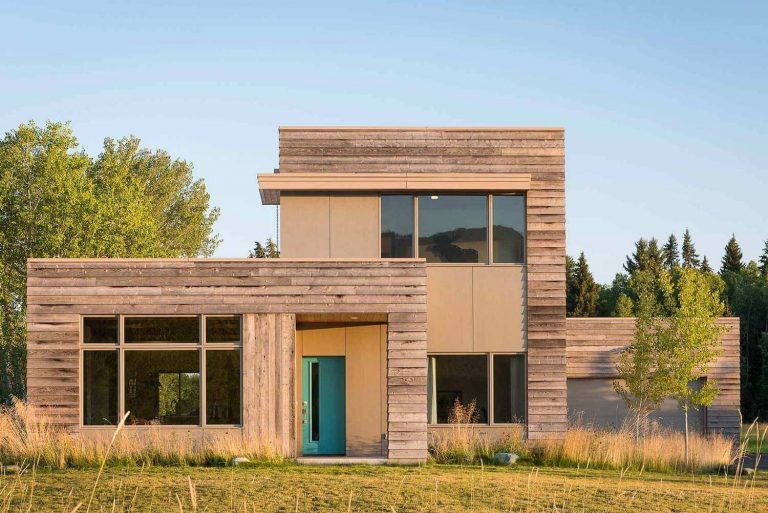 Montana Modern House By Cushing Terrell 