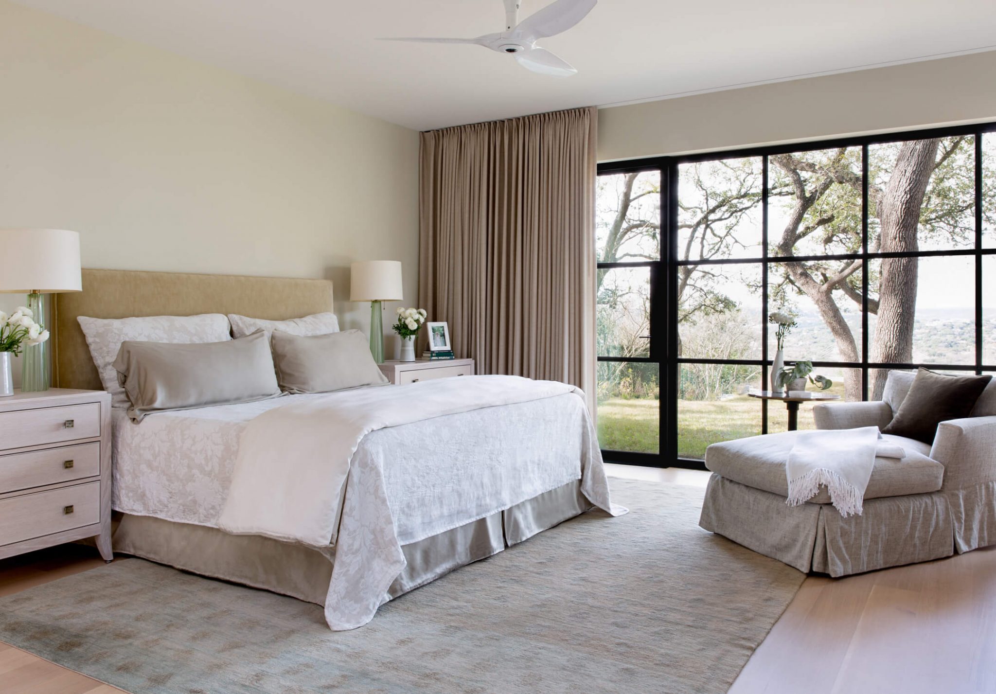 Ridge Oak Residence by Clayton Korte | Wowow Home Magazine